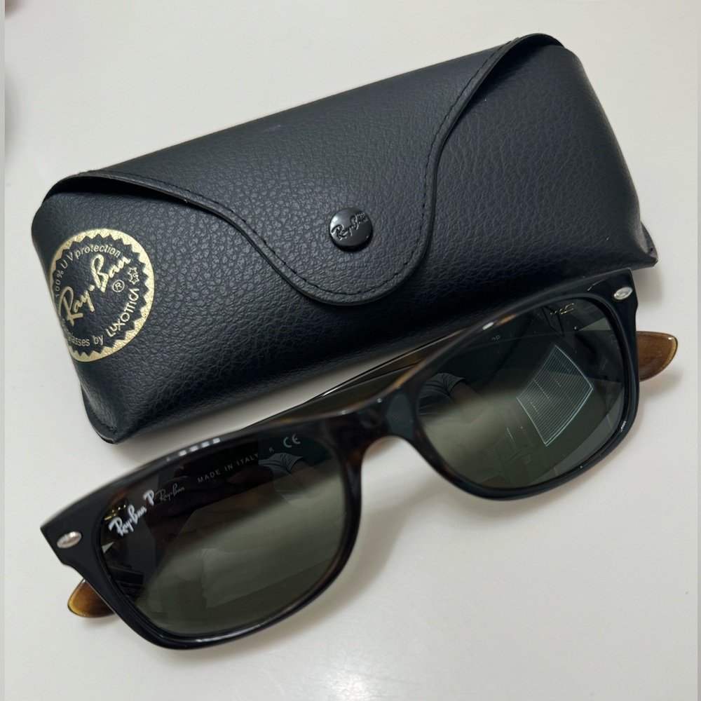 Ray-Ban Black and Brown Sunglasses with Case